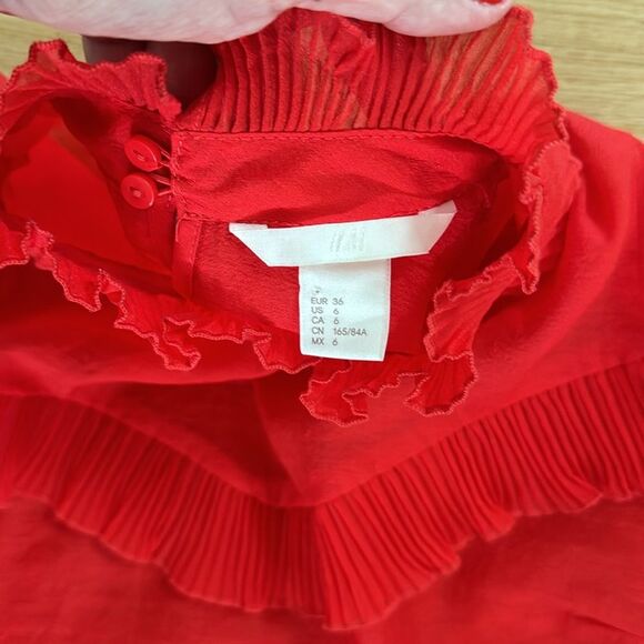 H&M Women's Frilled crêpe Ruffle Blouse Red 6 Long Sleeve Sheer Holiday Trendy - Picture 6 of 7